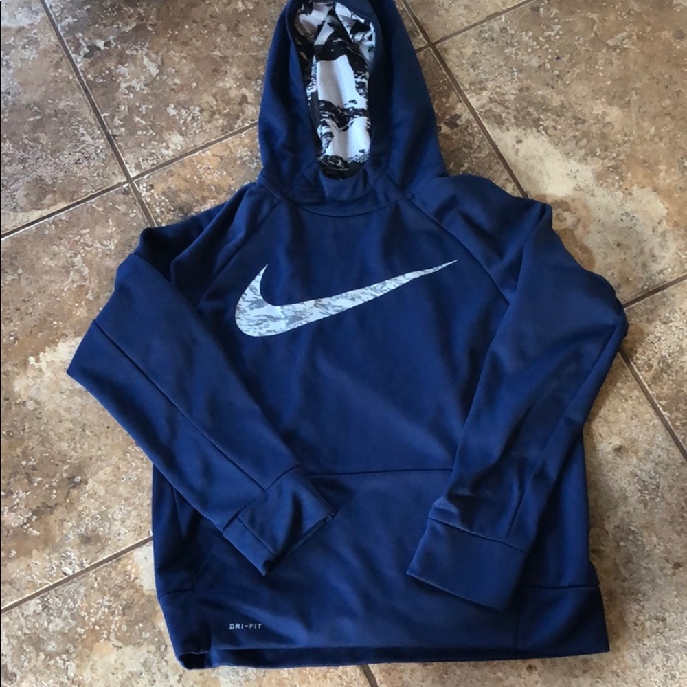 Boys Nike hoodie - large